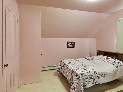 Bedroom - 27 Route 108 O., Saint-Éphrem-De-Beauce, QC - Indoor Photo Showing Bedroom