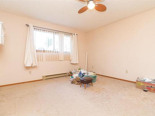 2079 Brethourpark Way, Sidney, BC - Indoor Photo Showing Other Room
