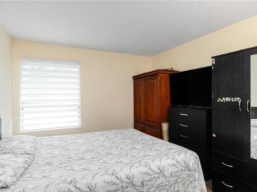118-290 Regina Ave, Saanich, BC - Indoor Photo Showing Bedroom