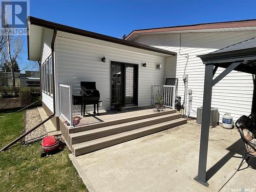 302 2Nd Avenue E, Blaine Lake, SK - Outdoor With Exterior