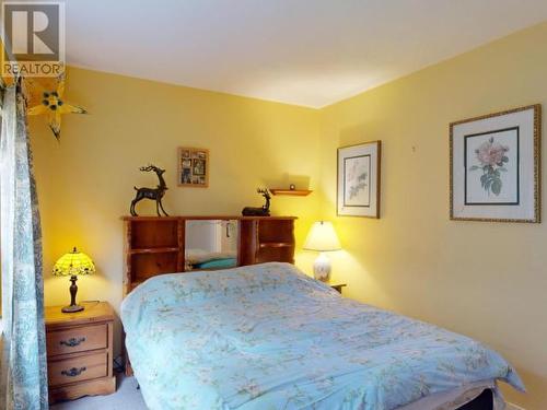 6912 Gerrard Street, Powell River, BC - Indoor Photo Showing Bedroom