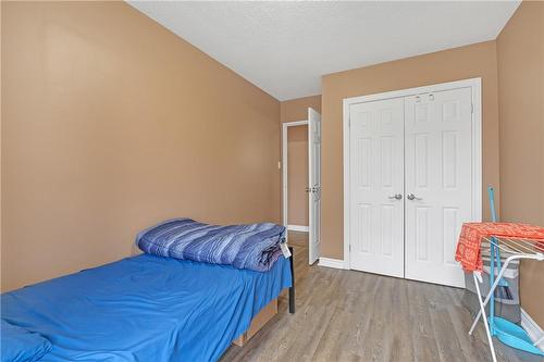 1966 Main Street W|Unit #402, Hamilton, ON - Indoor Photo Showing Bedroom