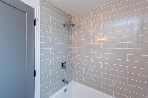 114 Cedar Street|Unit #42, Dunnville, ON - Indoor Photo Showing Bathroom