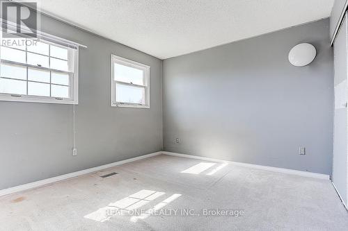 26 Silverbirch Pl, Whitby, ON - Indoor Photo Showing Other Room