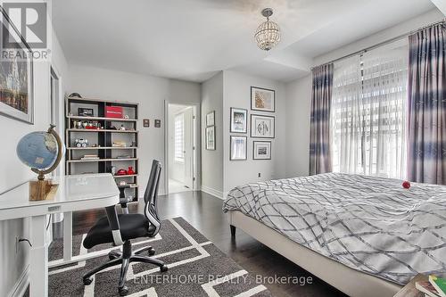 16 Sofia Olivia Crescent, Vaughan, ON - Indoor Photo Showing Bedroom