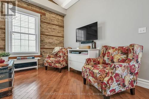 301 - 79 King Street W, Cobourg, ON - Indoor Photo Showing Bedroom