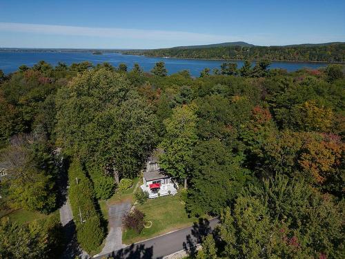 Photo aÃ©rienne - 28 Rue Quarry Point, Hudson, QC - Outdoor With Body Of Water With View