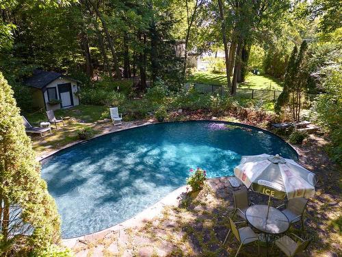 Photo aÃ©rienne - 28 Rue Quarry Point, Hudson, QC - Outdoor With Backyard
