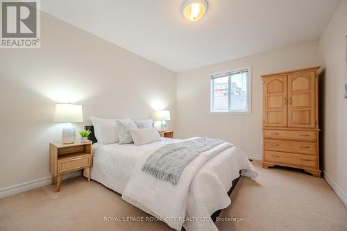 36 - 20 Shackleton Drive N, Guelph, ON - Indoor Photo Showing Bedroom