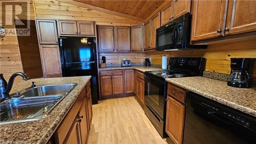 73 Larsen Cove Road, Northern Bruce Peninsula, ON - Indoor Photo Showing Kitchen With Double Sink