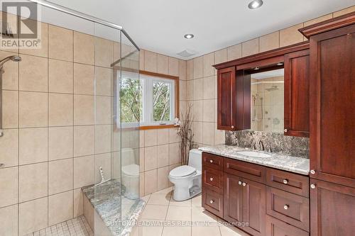 572 Main Street, Halton Hills (Glen Williams), ON - Indoor Photo Showing Bathroom