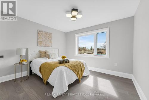 5 Baskerville Crescent, Toronto, ON - Indoor Photo Showing Bedroom