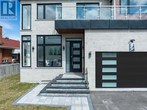 5 Baskerville Crescent, Toronto, ON - Outdoor With Facade