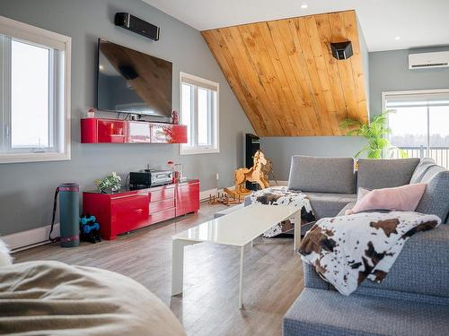 Other - 330 Rg Papineau, Saint-Paul-D'Abbotsford, QC - Indoor Photo Showing Living Room