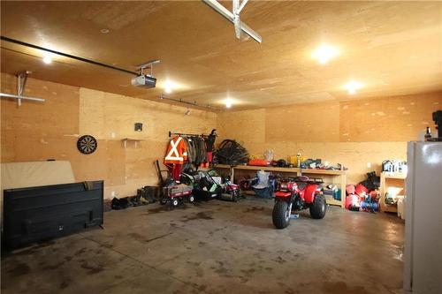 647 Bignell Avenue, The Pas, MB - Indoor Photo Showing Garage