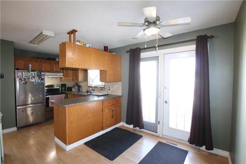 647 Bignell Avenue, The Pas, MB - Indoor Photo Showing Kitchen