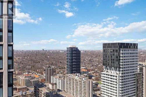 #3609 -99 Broadway Ave, Toronto, ON - Outdoor