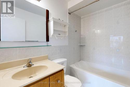 146 Grenbeck Dr, Toronto, ON - Indoor Photo Showing Bathroom