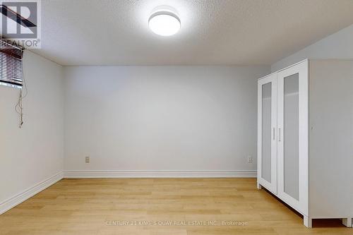 146 Grenbeck Dr, Toronto, ON - Indoor Photo Showing Other Room