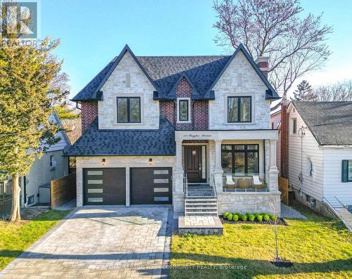 115 Ruggles Ave, Richmond Hill, ON - Outdoor With Facade
