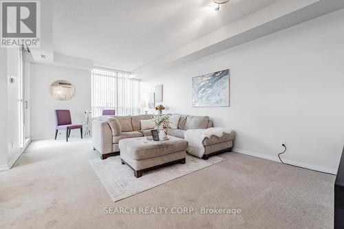 #Ph202 -8 Hillcrest Ave, Toronto, ON - Indoor Photo Showing Living Room