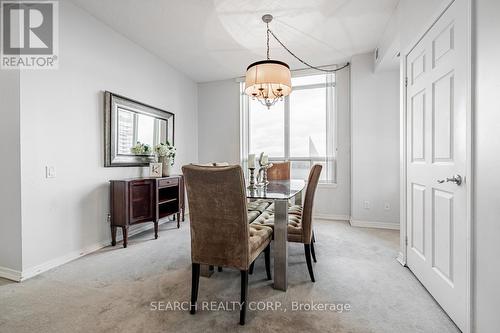 #Ph202 -8 Hillcrest Ave, Toronto, ON - Indoor Photo Showing Dining Room