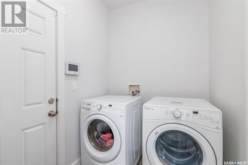 363 Childers Crescent, Saskatoon, SK - Indoor Photo Showing Laundry Room