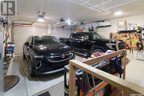 112 Otter Crescent, Beaver Flat, SK - Indoor Photo Showing Garage
