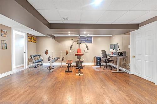 18 Rose Crescent, Stoney Creek, ON - Indoor Photo Showing Gym Room