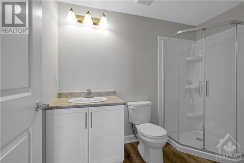 30 Isobel Mcewan Street, Arnprior, ON - Indoor Photo Showing Bathroom