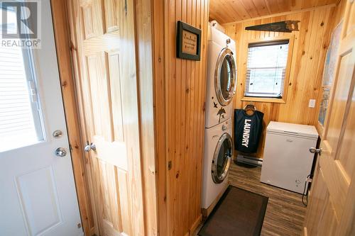 4 Aspen Valley Lane, Glovertown South, NL - Indoor Photo Showing Laundry Room
