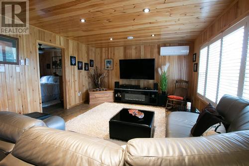 4 Aspen Valley Lane, Glovertown South, NL - Indoor Photo Showing Living Room