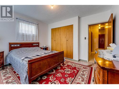4309 22 Street, Vernon, BC - Indoor Photo Showing Bedroom