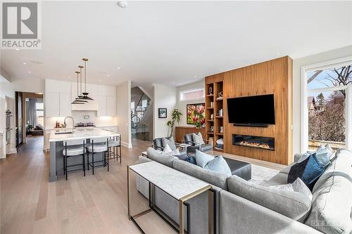 The ultimate in comfort and entertaining - 434 Kenwood Avenue, Ottawa, ON - Indoor Photo Showing Living Room