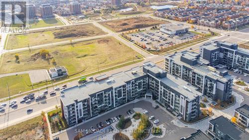 #119 -128 Grovewood Common, Oakville, ON - Outdoor With View