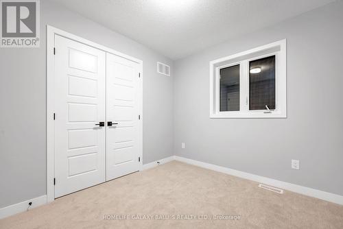 308 Crossway Terr, Ottawa, ON - Indoor Photo Showing Other Room