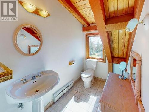 3749+Lot A Highway 101, Powell River, BC - Indoor Photo Showing Bathroom