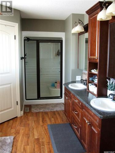 Noble Acreage, Happyland Rm No. 231, SK - Indoor Photo Showing Bathroom