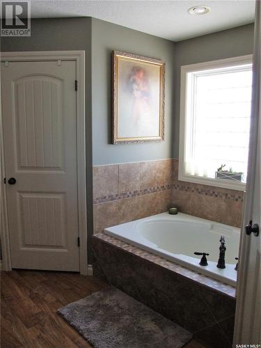 Noble Acreage, Happyland Rm No. 231, SK - Indoor Photo Showing Bathroom