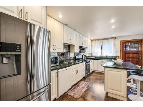 3816 Trailhead Dr, Sooke, BC - Indoor Photo Showing Kitchen With Double Sink With Upgraded Kitchen