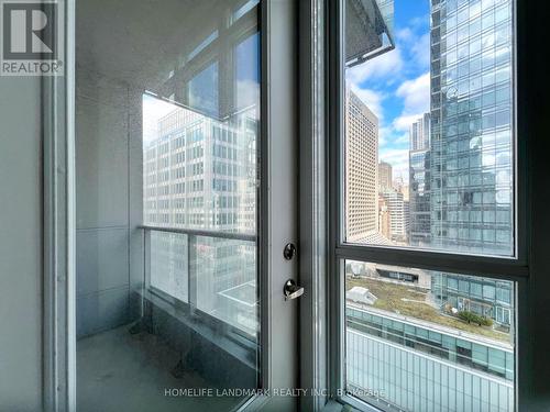 1208 - 126 Simcoe Street, Toronto, ON -  Photo Showing Other Room