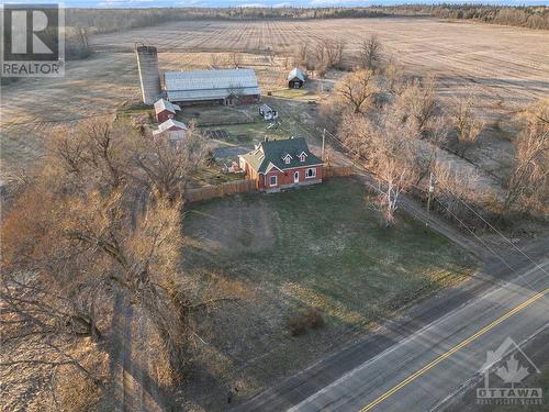 Surrounded by open spaces - 4035 Donnelly Drive, Kemptville, ON - Outdoor With View