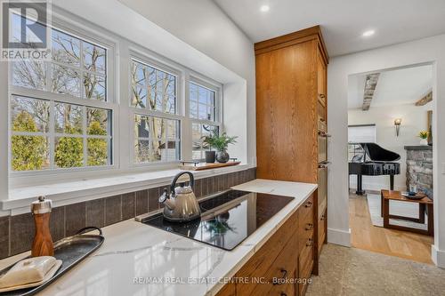 75 Chalmers St, Centre Wellington, ON - Indoor Photo Showing Kitchen