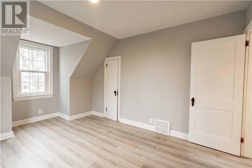 201 Hoople Avenue, Cornwall, ON - Indoor Photo Showing Other Room