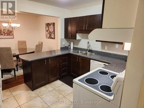 #408 -500 Westmount Rd, Kitchener, ON - Indoor Photo Showing Kitchen With Double Sink