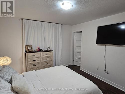 371 Beech St, Lucan Biddulph, ON - Indoor Photo Showing Bedroom