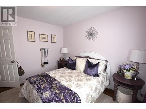 672 Cougar Street, Vernon, BC - Indoor Photo Showing Bedroom