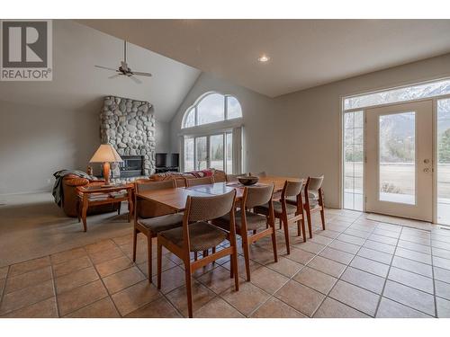 5214 Riverside Drive, Fairmont Hot Springs, BC - Indoor Photo Showing Dining Room