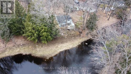 333 Kennedy Dr, Galway-Cavendish And Harvey, ON - Outdoor With Body Of Water With View