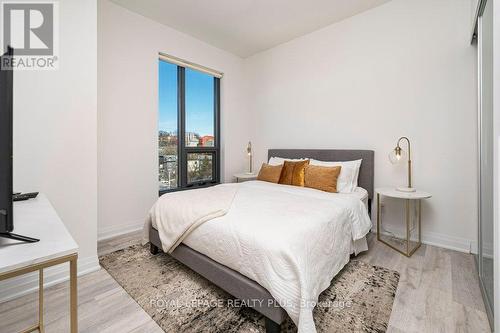 #502 -280 Howland Ave, Toronto, ON - Indoor Photo Showing Bedroom